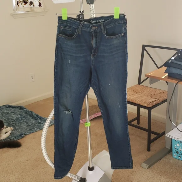 Calvin Klein Jeans. - Picture 1 of 5